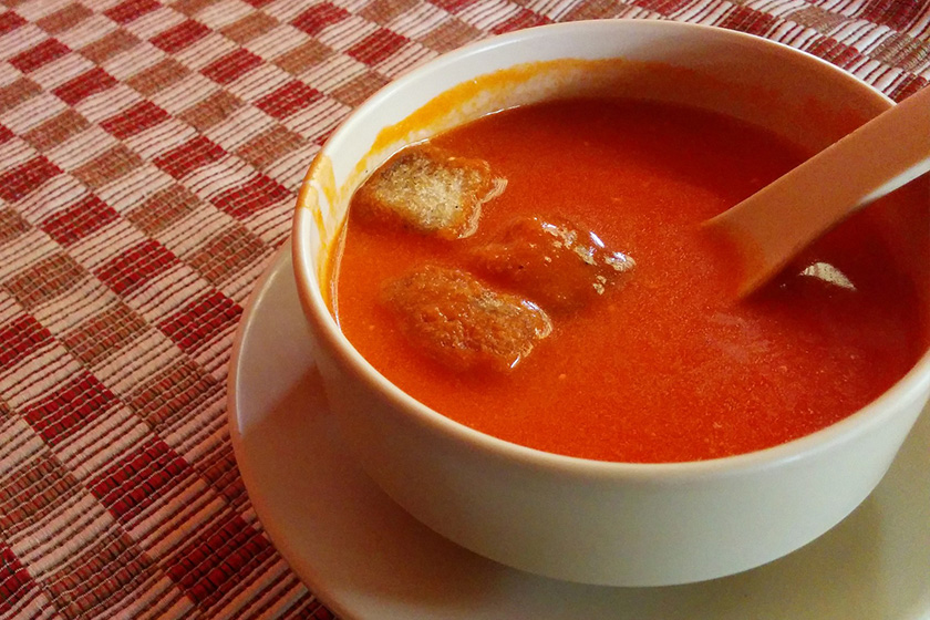 Si të gatuajmë Supë me domate