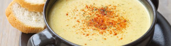 Si të gatuajmë Supë me presh dhe patate