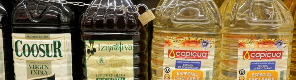 Supermarketet spanjolle kyçin vajin e ullirit për shkak të rritjes së vjedhjeve në dyqane