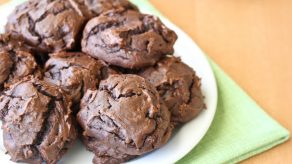 Biskota me Çokollatë dhe Avokado - Receta Perfekte Plot Ëmbëlsi