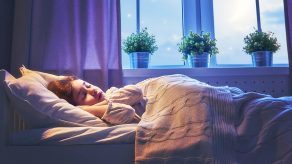 Cila është Temperatura Ideale për Dhomën e Gjumit - Gabimet që Ndikojnë tek Shëndeti