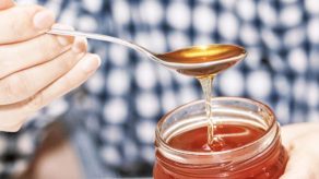 Kolla Akute nga e Ftohura - Mjalti më Mirë se Antibiotikët